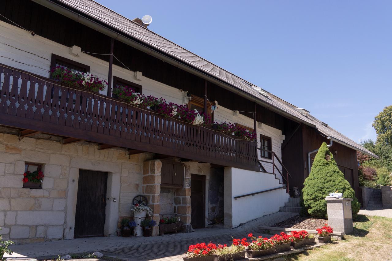 Roubenka Doubravice Villa Hrubá Skála Екстериор снимка